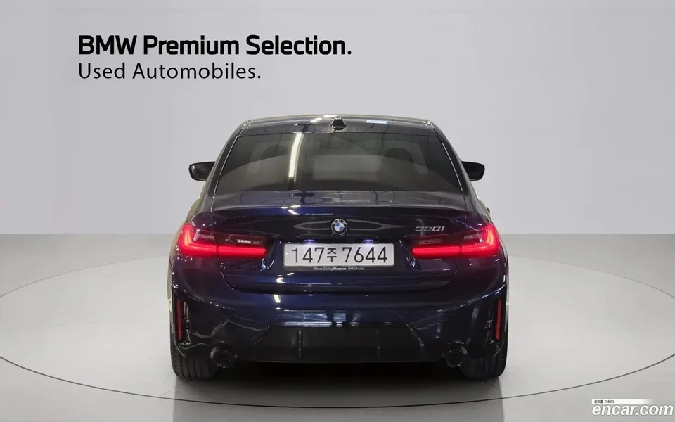 BMW 3 Series 320i M 2025 — миниатюра 4
