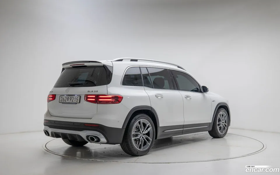 Mercedes-Benz GLB-Class AMG GLB35 4MATIC 2024 — миниатюра 2
