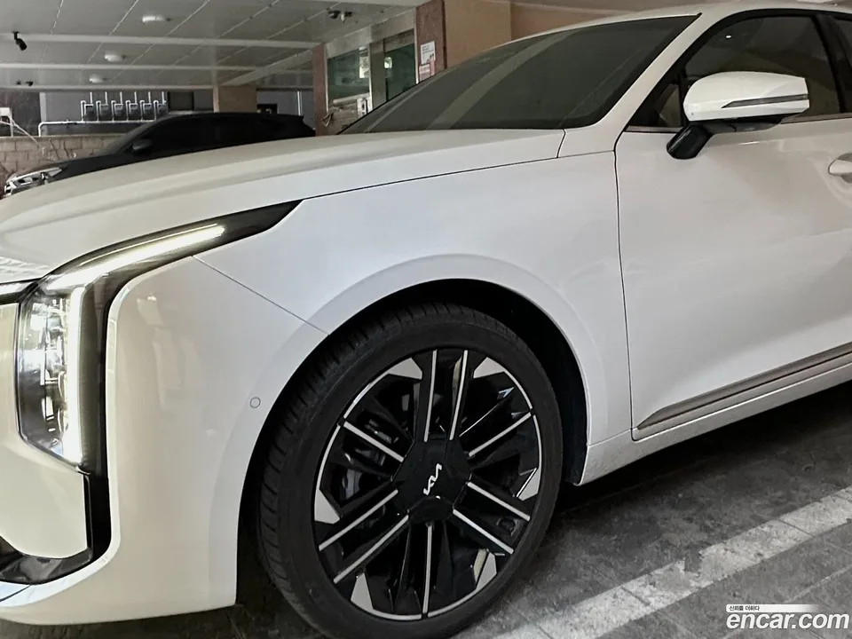 Kia K8 Hybrid 2025 — миниатюра 2