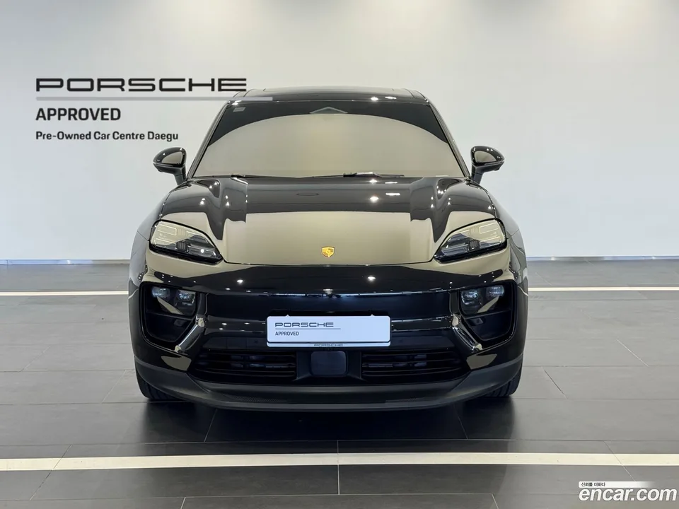 Porsche Macan Electric 4S 2025 — миниатюра 2