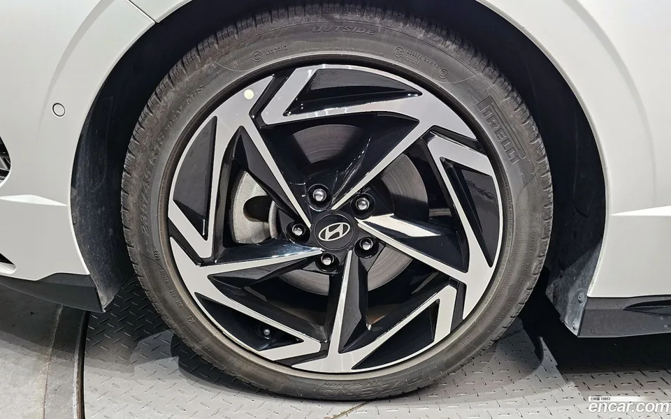 Hyundai Sonata The Edge 1.6 2023 — миниатюра 5
