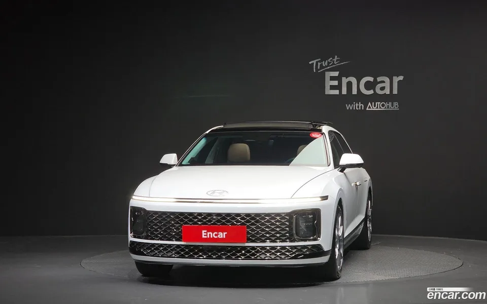 Hyundai Grandeur Hybrid 2023 — миниатюра 3