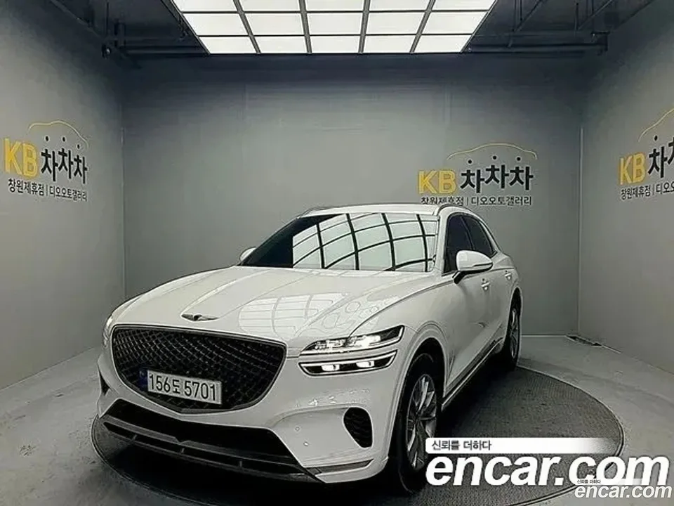 Genesis GV70 2.2 2WD 2022 — миниатюра 2