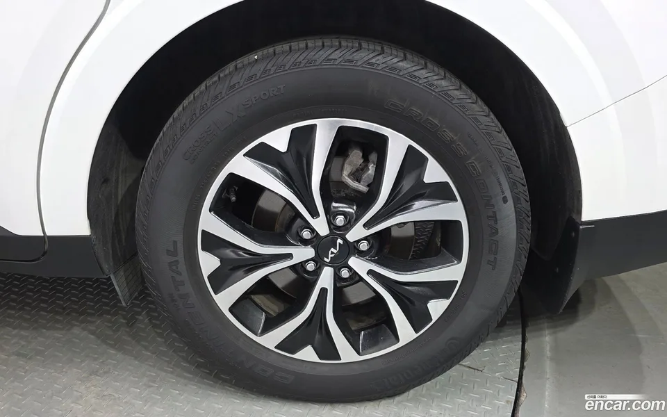 Kia Carnival 11 2023 — миниатюра 5