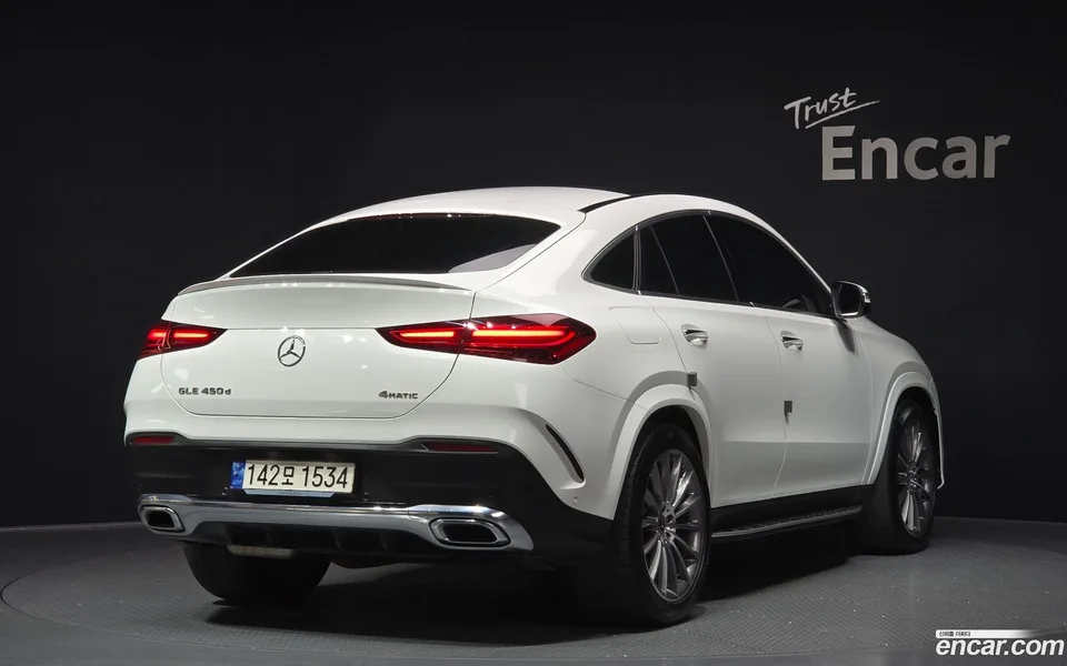 Mercedes-Benz GLE-Class GLE450d 4MATIC 2023 — миниатюра 2