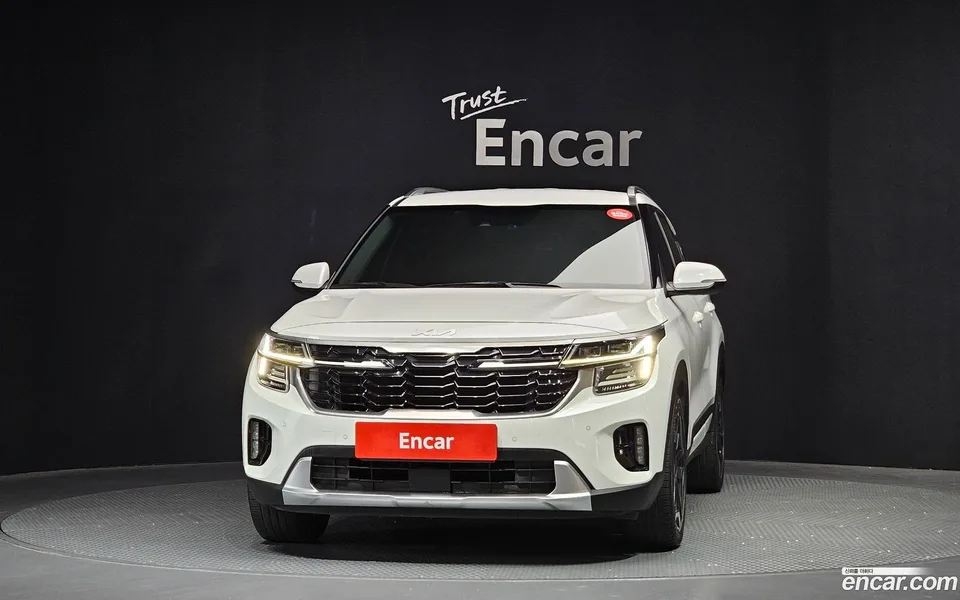 Kia Seltos 2.0 2WD 2023 — миниатюра 3