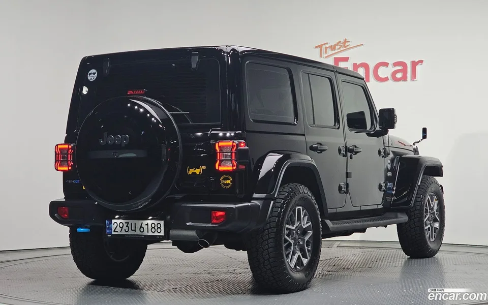 Jeep Wrangler 2.0 4 4xe 2022 — миниатюра 2