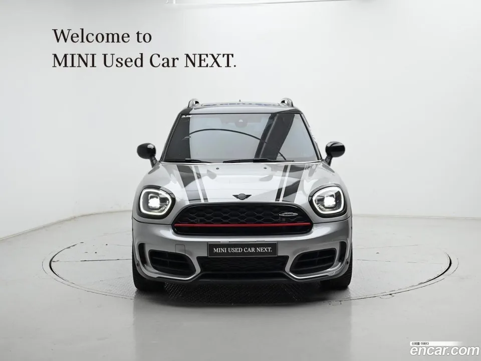 MINI Cooper S Countryman JCW 2023 — миниатюра 3