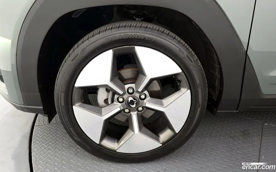 KG Mobility Torres EVX E7 2024 — миниатюра 5