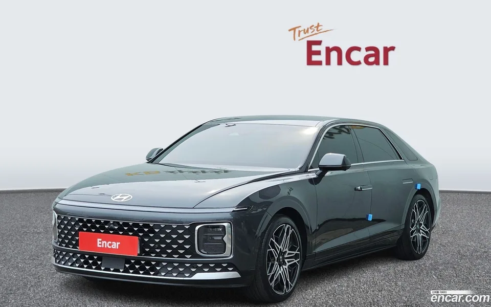 Hyundai Grandeur 2.5 2WD 2023 — фото 1, купить с доставкой в Москву