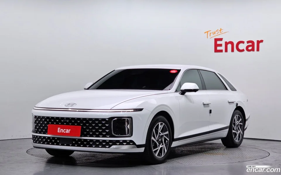 Hyundai Grandeur Hybrid 2025 — фото 1, купить с доставкой в Москву