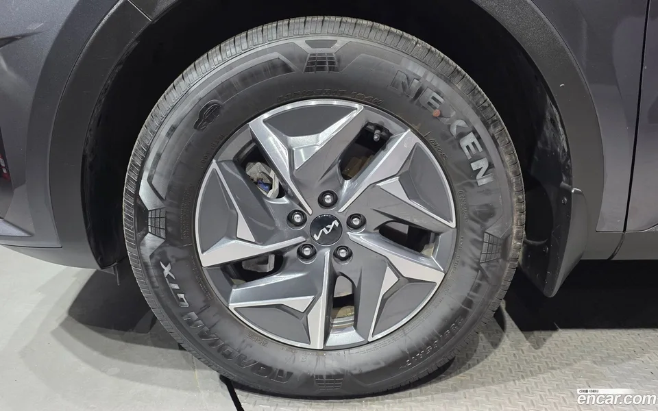 Kia Sorento HEV 1.6 2WD 2022 — миниатюра 5