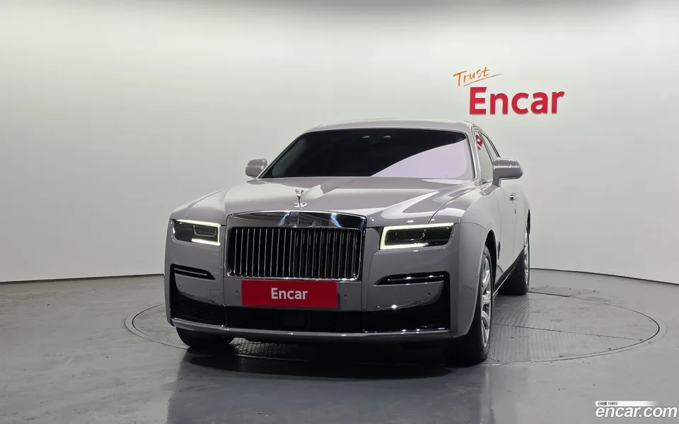 Rolls-Royce Ghost 6.7 V12 2024 — миниатюра 3