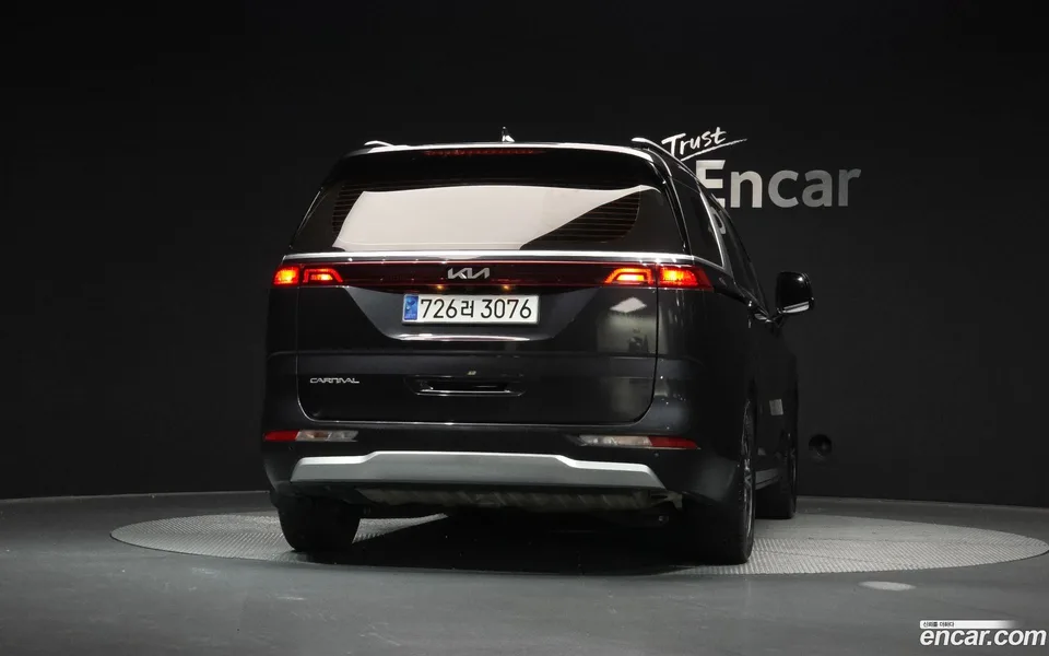 Kia Carnival 11 2023 — миниатюра 4