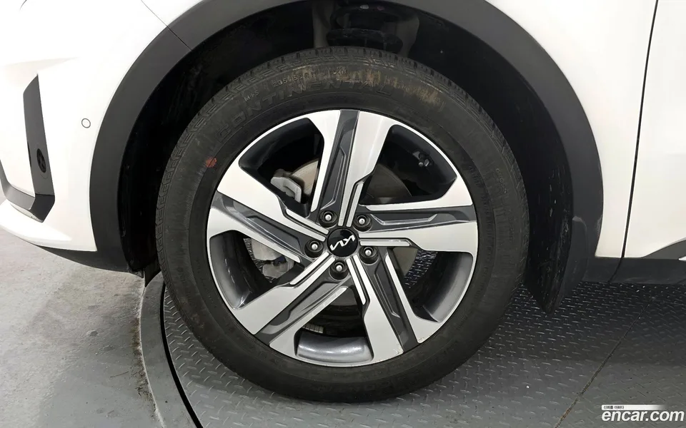 Kia Sorento HEV 1.6 2WD 2022 — миниатюра 5
