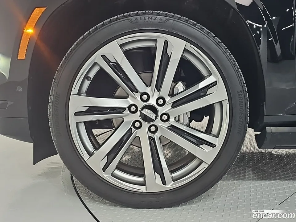 Cadillac Escalade 6.2 ESV 2025 — миниатюра 5