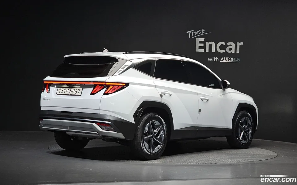 Hyundai Tucson Hybrid NX4 HEV 1.6 2WD 2025 — миниатюра 2