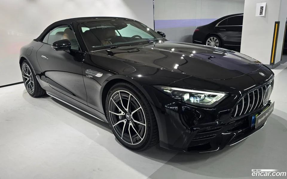 Mercedes-Benz SL-Class AMG SL43 2025 — миниатюра 2
