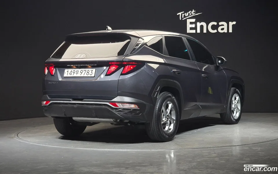 Hyundai Tucson 1.6 2WD 2022 — миниатюра 2