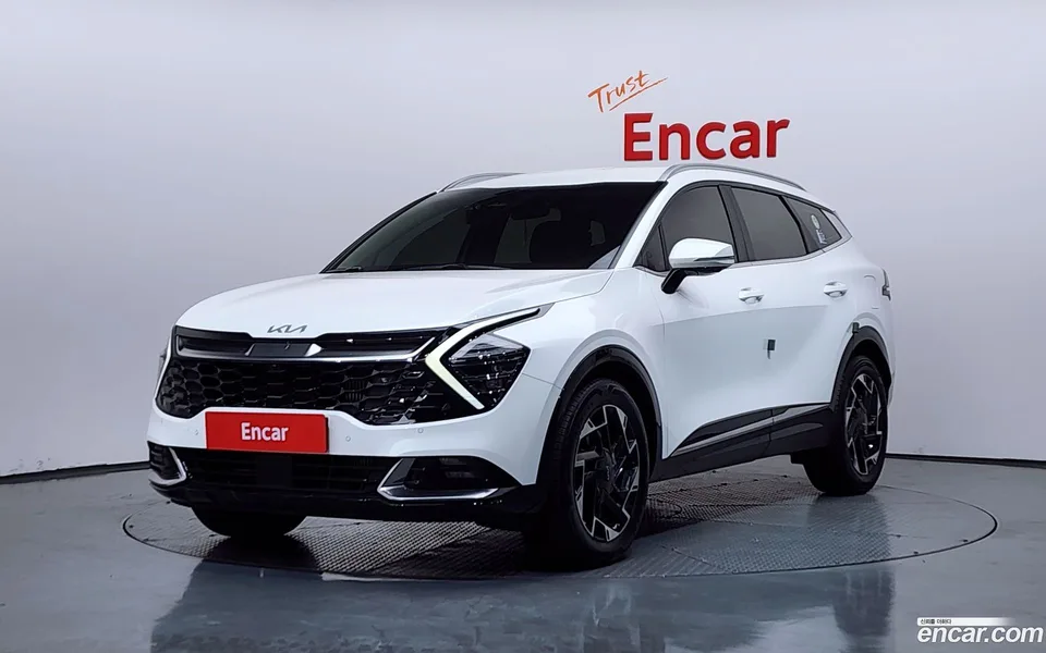 Kia Sportage 1.6 2WD 2022 — фото 1, купить с доставкой в Москву