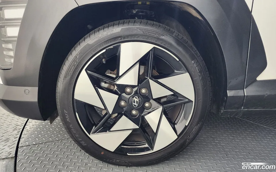 Hyundai Kona 1.6 2WD 2024 — миниатюра 5