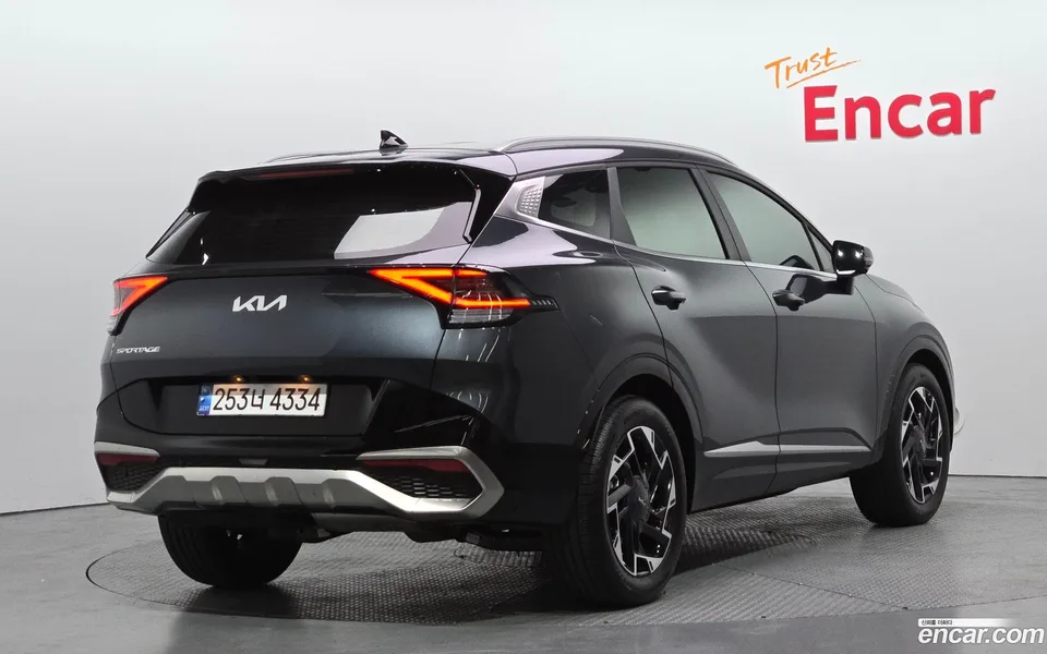 Kia Sportage 2.0 2WD 2024 — миниатюра 2