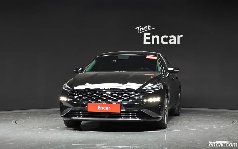 Kia K8 Hybrid 2023 — миниатюра 3