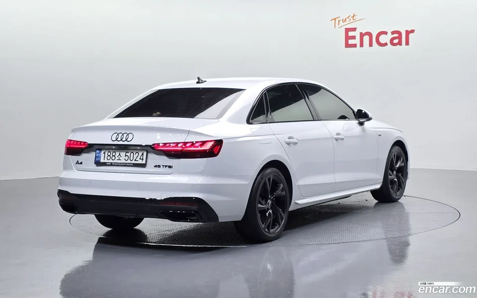 Audi A4 40 TFSI 2022 — миниатюра 2