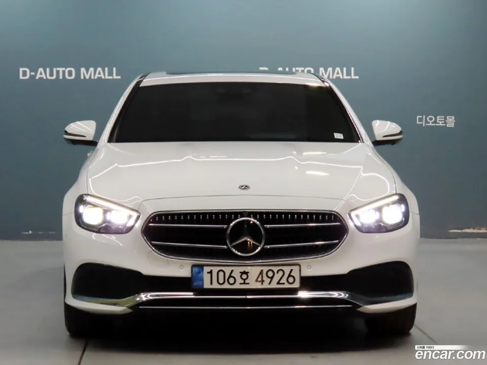 Mercedes-Benz E-Class E350 4MATIC 2022 — миниатюра 2