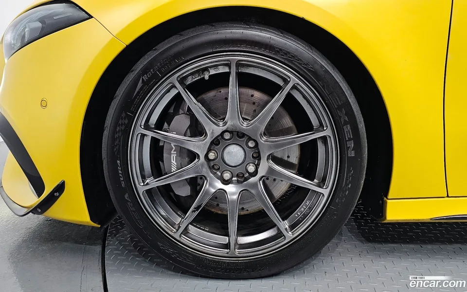Mercedes-Benz A-Class AMG A45 4MATIC+ 2023 — миниатюра 5
