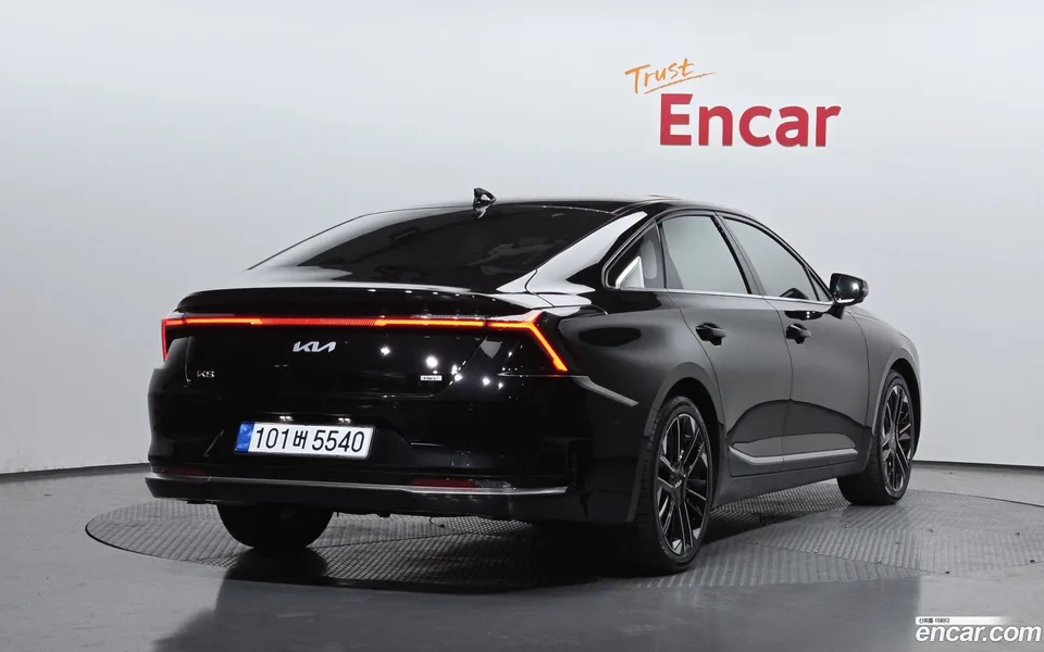 Kia K8 Hybrid 2025 — миниатюра 2