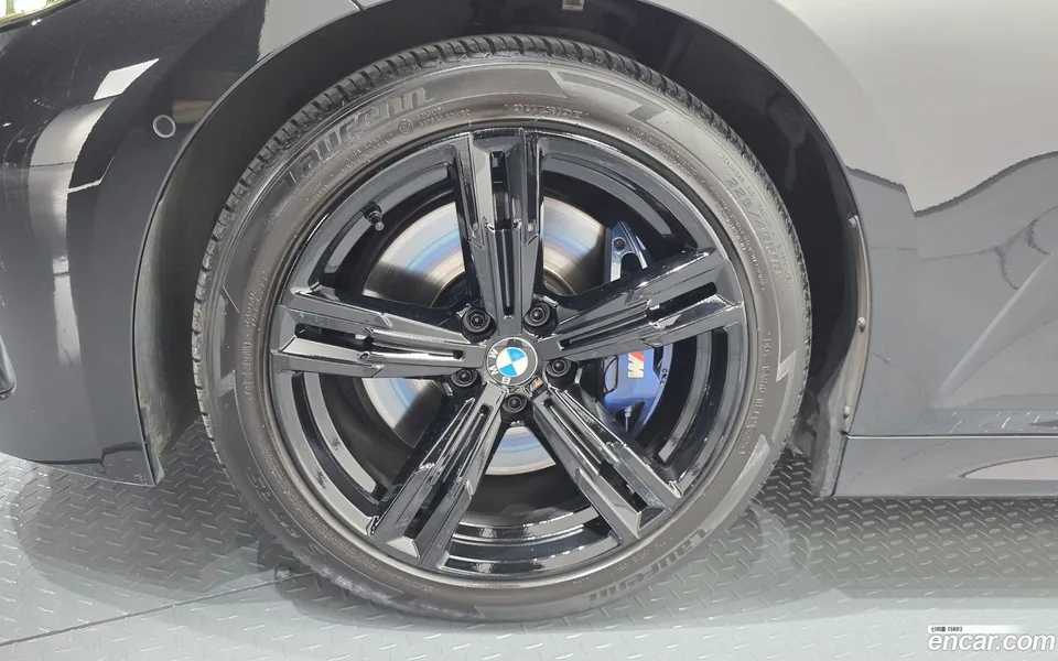 BMW 3 Series 320i M 2022 — миниатюра 5