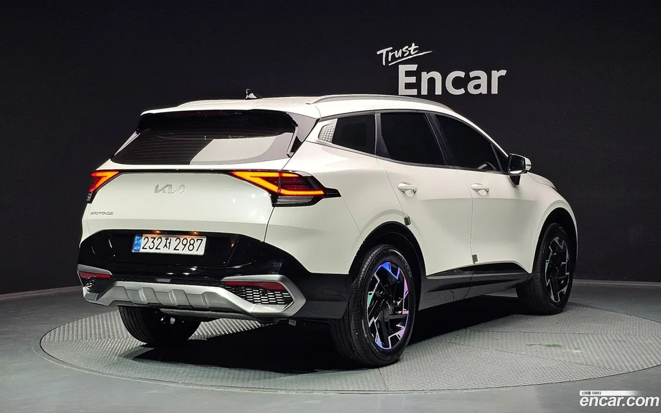 Kia Sportage 1.6 2WD 2024 — миниатюра 2