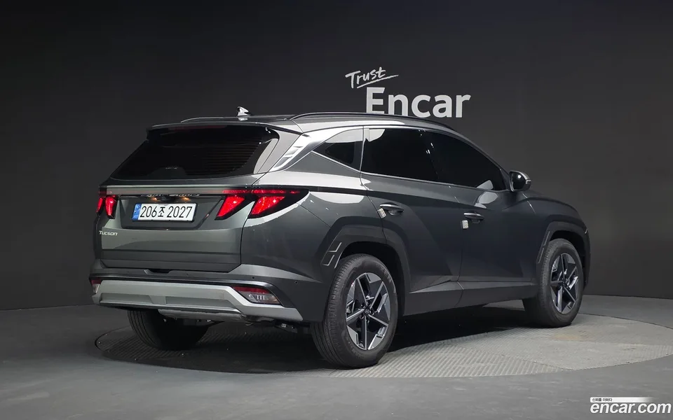 Hyundai Tucson NX4 1.6 2WD 2025 — миниатюра 2