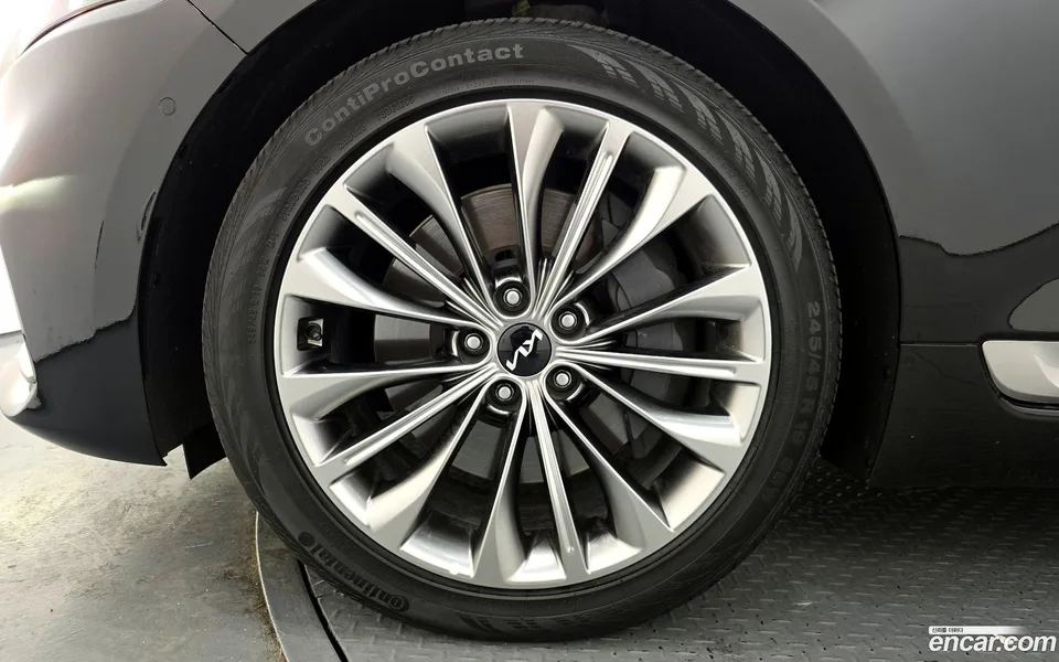 Kia K9 3.8 GDI AWD 2022 — миниатюра 5