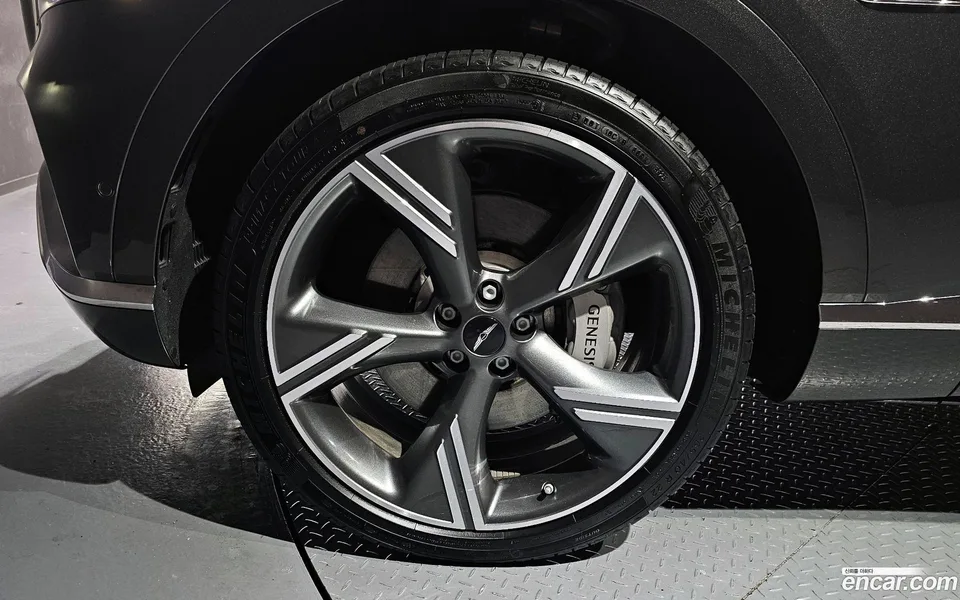 Genesis GV80 2.5T 2WD 2024 — миниатюра 5
