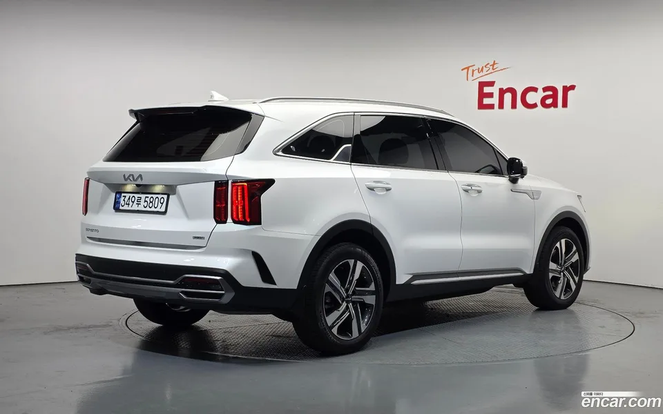 Kia Sorento HEV 1.6 2WD 2023 — миниатюра 2