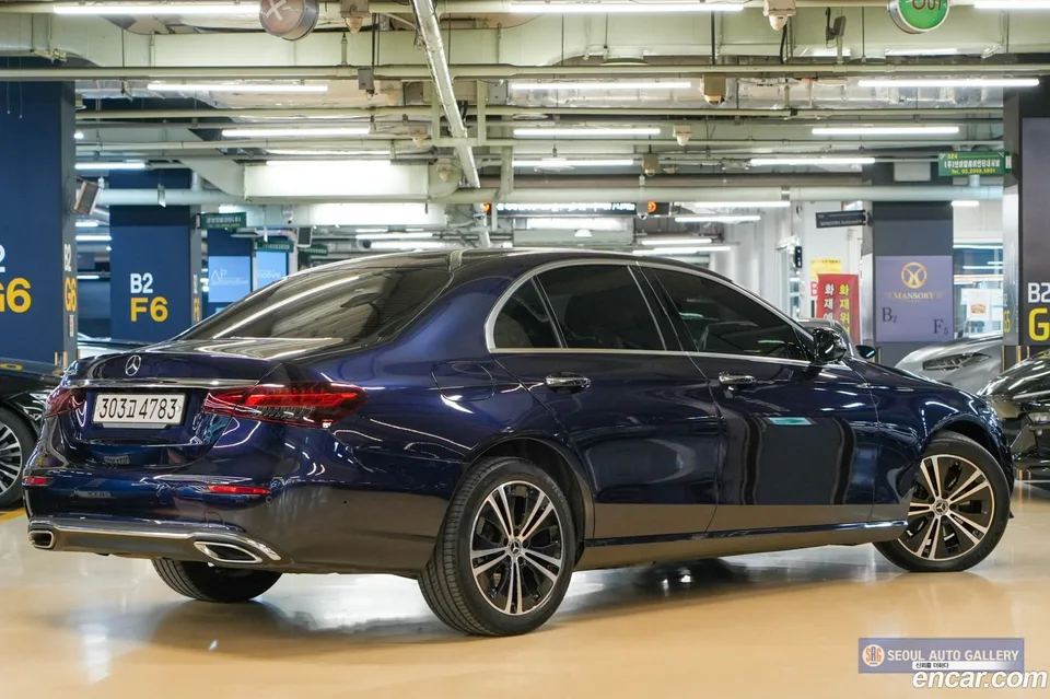 Mercedes-Benz E-Class E250 2022 — миниатюра 2