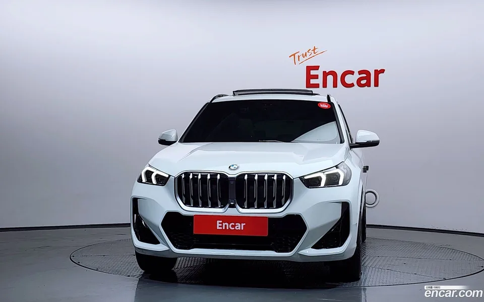 BMW X1 sDrive 18d M 2025 — миниатюра 3