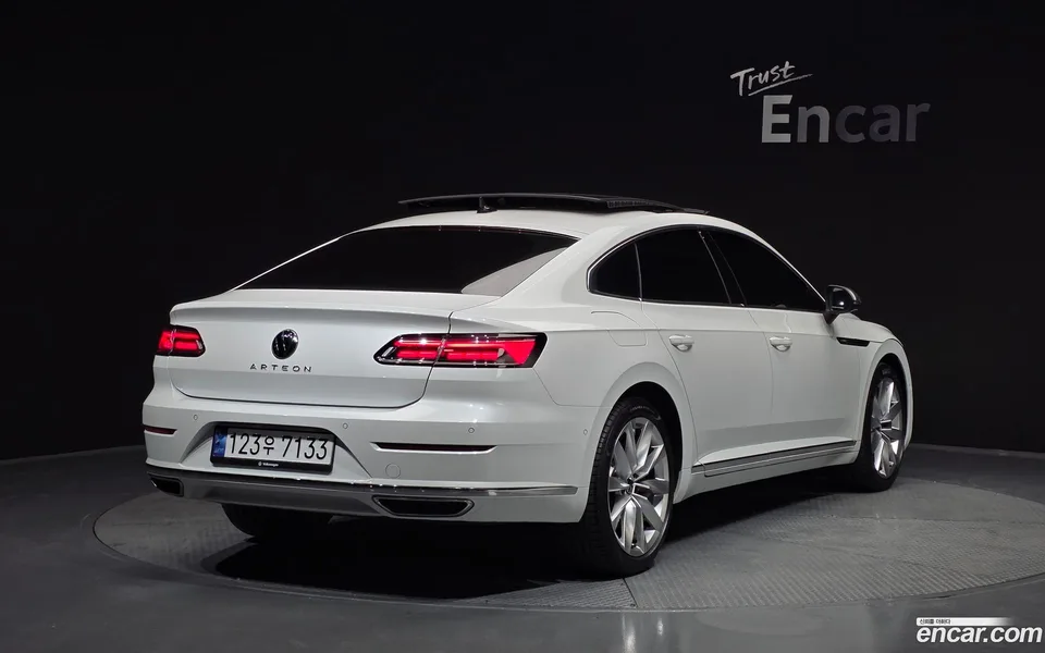Volkswagen Arteon 2.0 TDI 2023 — миниатюра 2