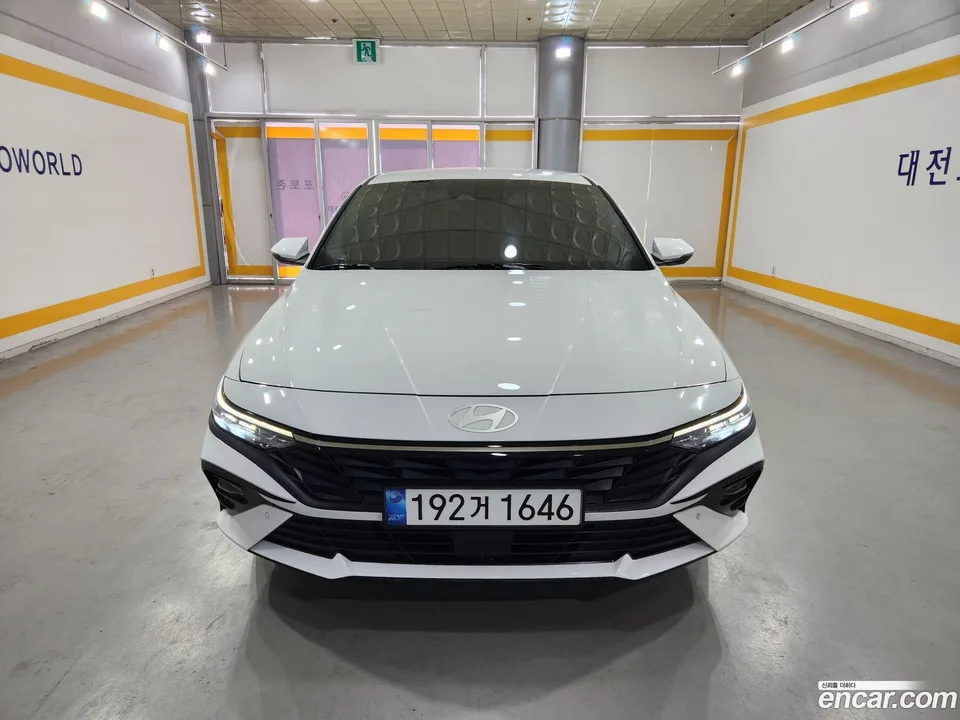 Hyundai Avante CN7 1.6 2023 — миниатюра 2
