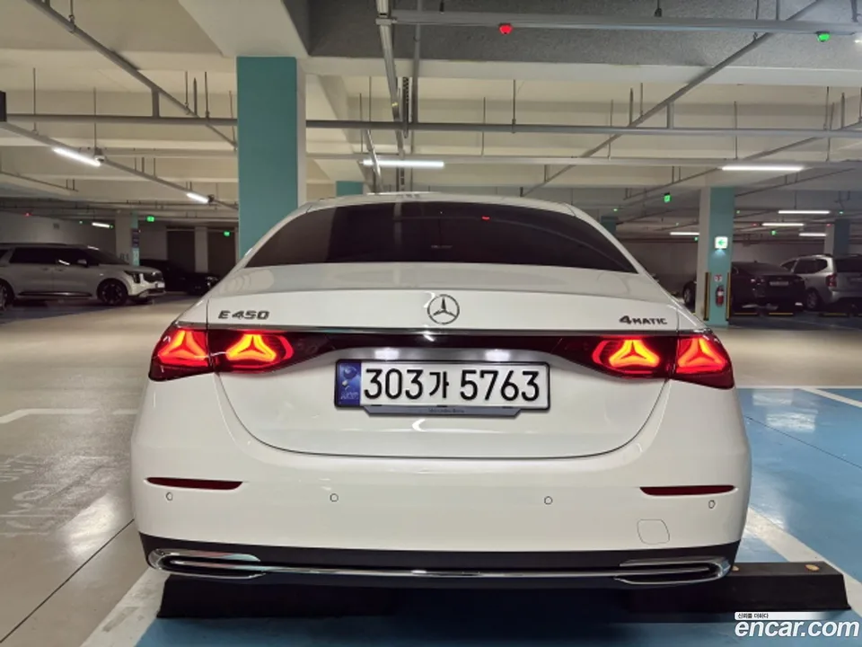 Mercedes-Benz E-Class E450 4MATIC 2024 — миниатюра 4