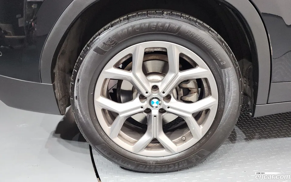 BMW X3 xDrive 20i 2022 — миниатюра 5
