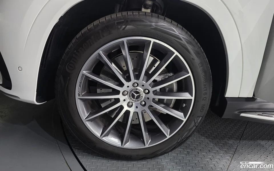 Mercedes-Benz GLE-Class GLE450 4MATIC 2025 — миниатюра 5