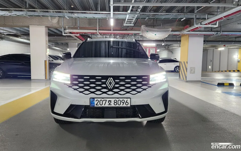 Renault Samsung Grand Koleos 1.5 E-TECH 2WD 2025 — миниатюра 3