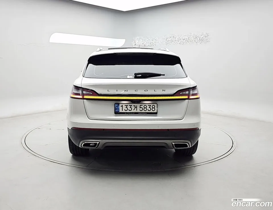 Lincoln 1 2.7 202A AWD 2022 — миниатюра 3