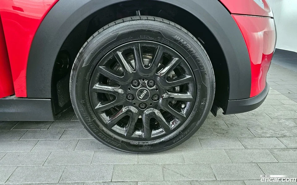 MINI Cooper 2023 — миниатюра 5