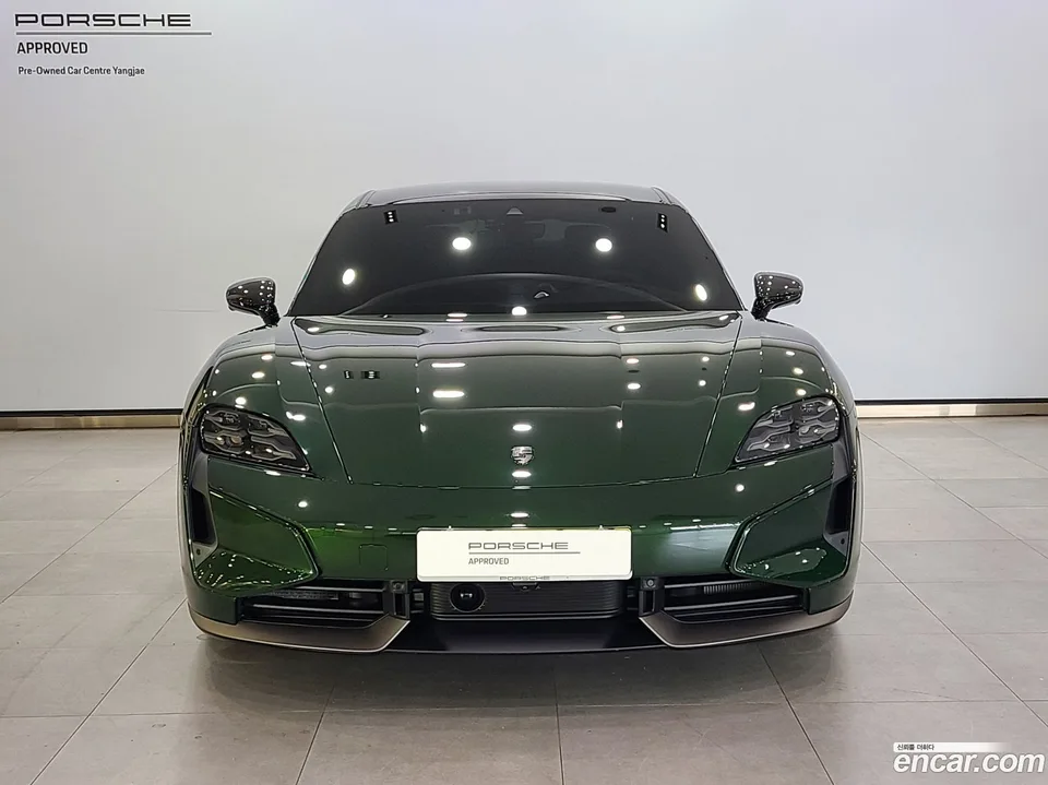 Porsche Taycan S 2024 — миниатюра 3