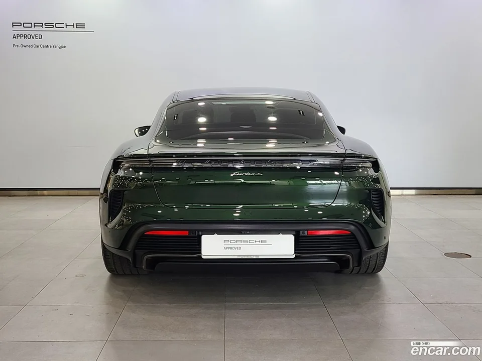 Porsche Taycan S 2024 — миниатюра 4