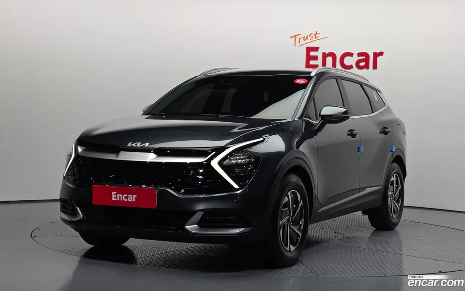 Kia Sportage Hybrid 2WD 2024 — фото 1, купить с доставкой в Москву